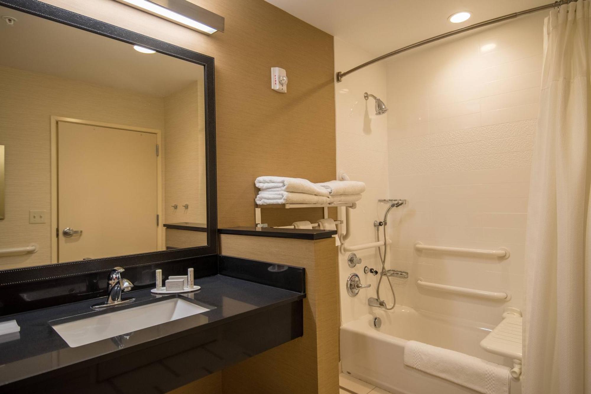 Fairfield Inn & Suites By Marriott Provo Орем Экстерьер фото